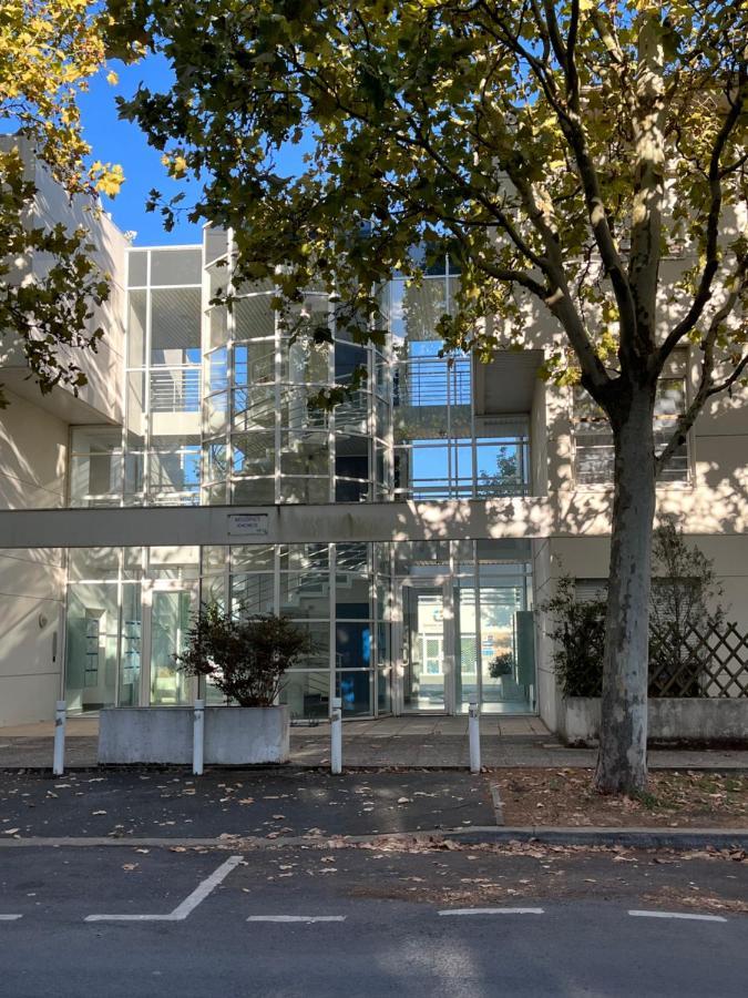 Au Coeur Du Centre Ville De La Rochelle Au Calme Avec Stationnement Gratuit Dış mekan fotoğraf